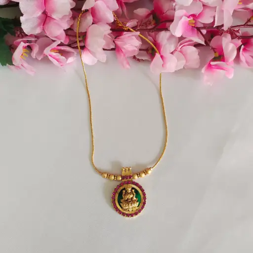 Lakshmi Pendant Palakka Chain Medium