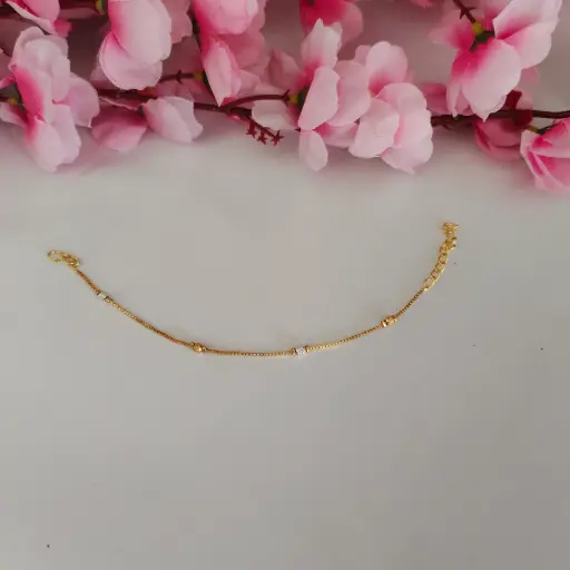 Bracelet Gold- White & Gold Bead