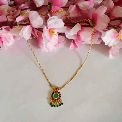 Palakka Single Pendant Chain- Green